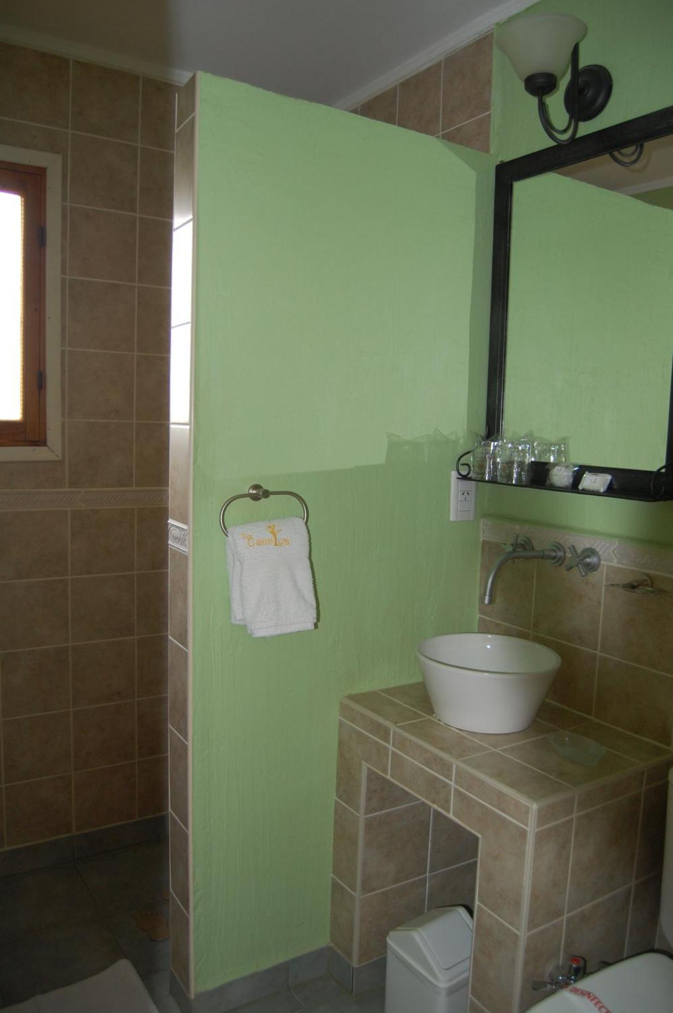 Hosteria Los Canelos Ел Калафате Екстериор снимка