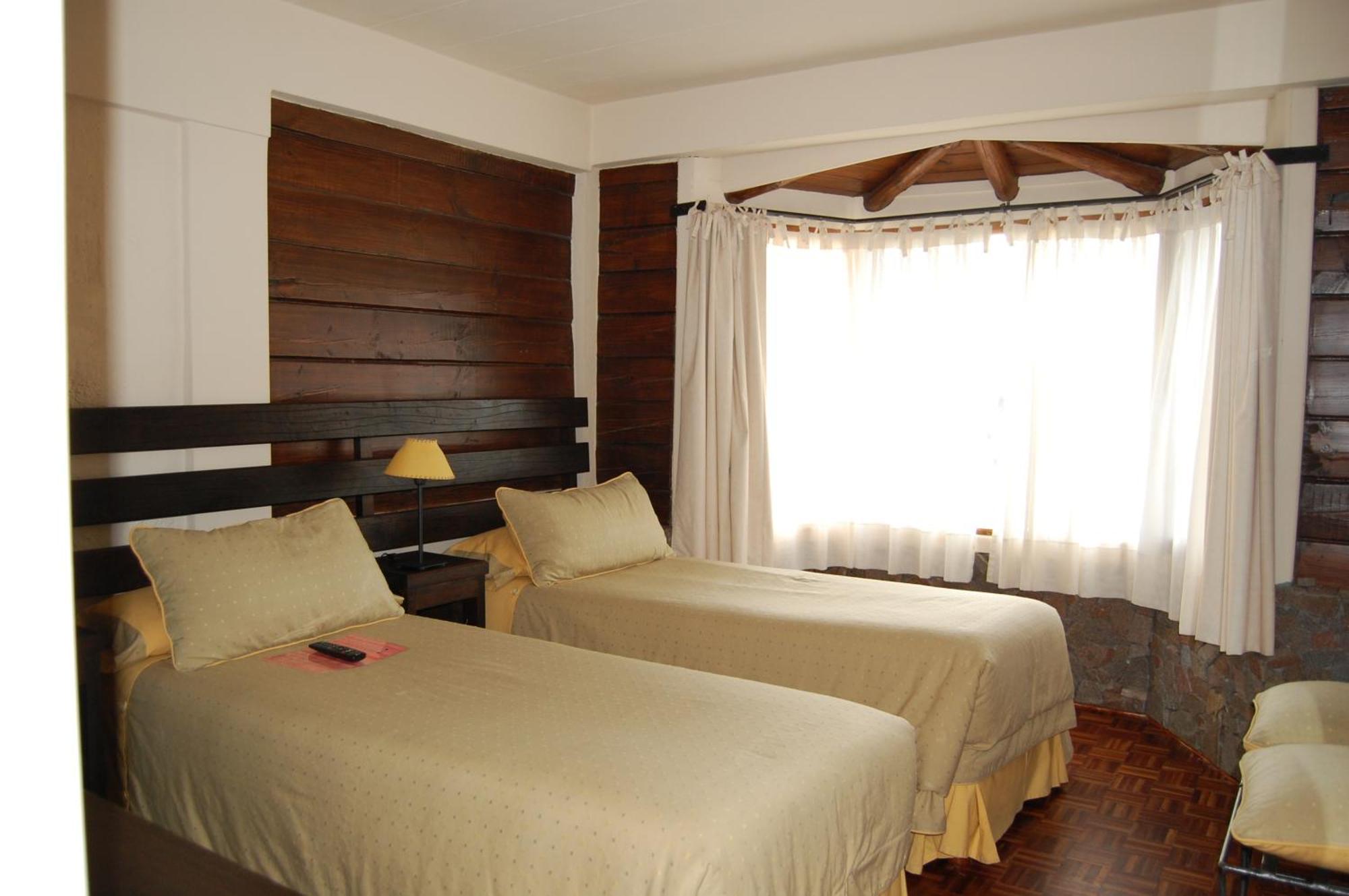 Hosteria Los Canelos Ел Калафате Екстериор снимка